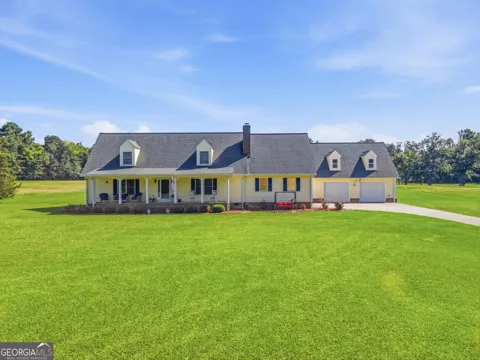 80 McFry LN NE