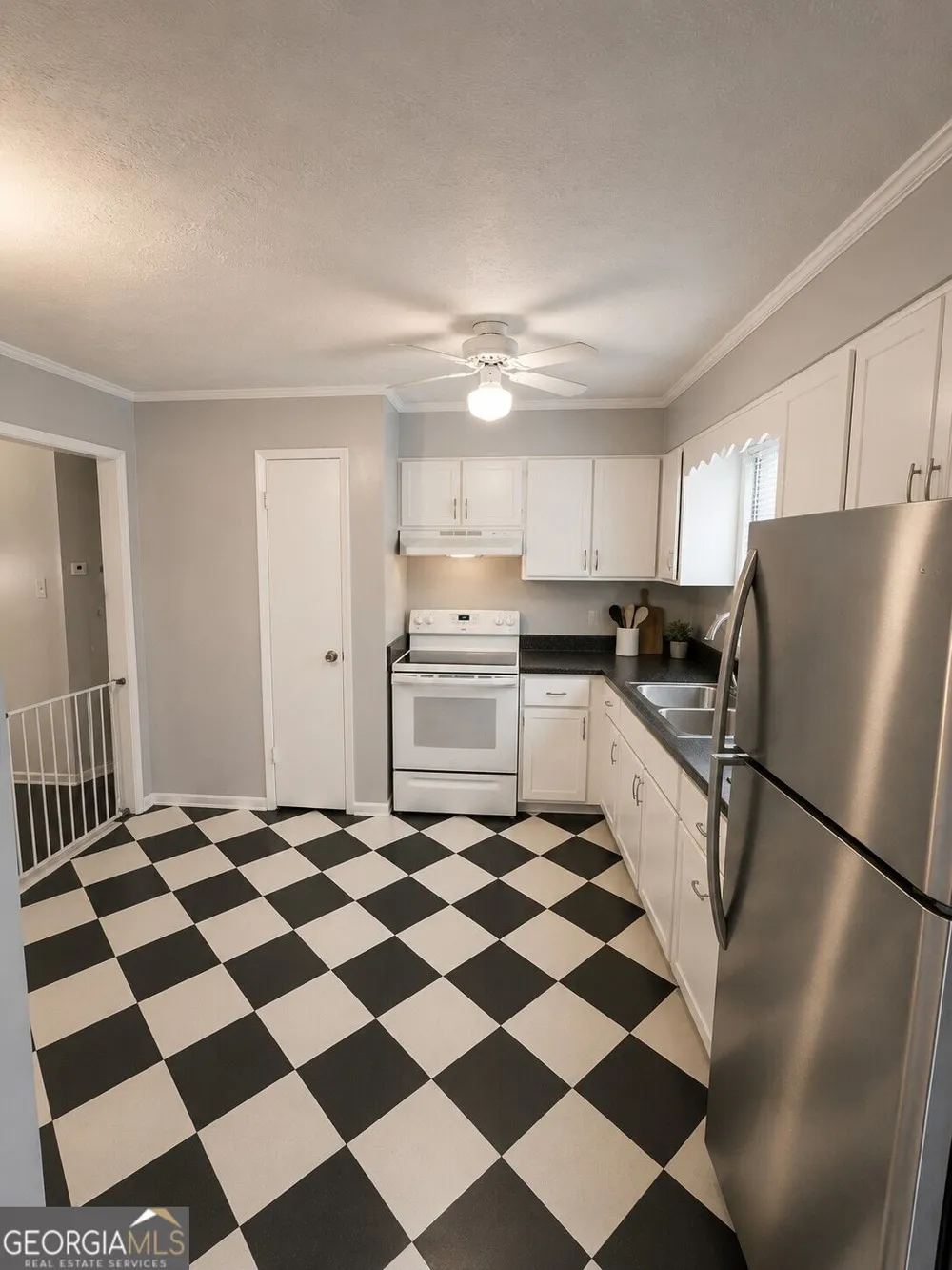 7528 Pembrook CT Riverdale, GA 30274