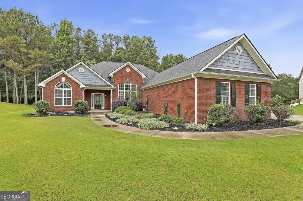 50 Yates CT Newnan, GA 30263