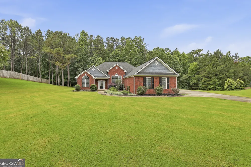 50 Yates CT Newnan, GA 30263