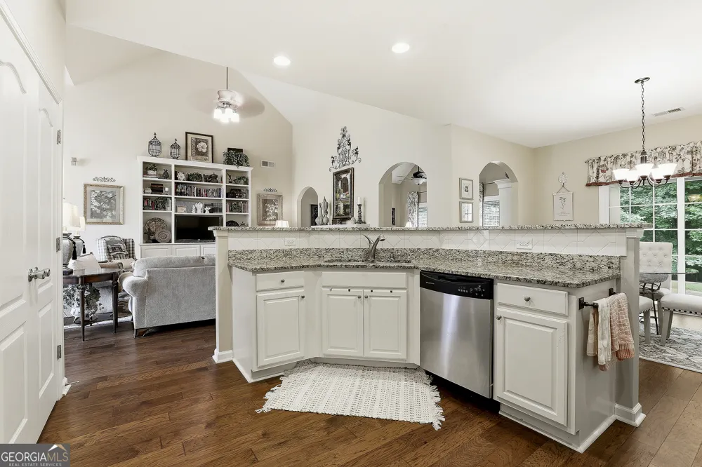 50 Yates CT Newnan, GA 30263