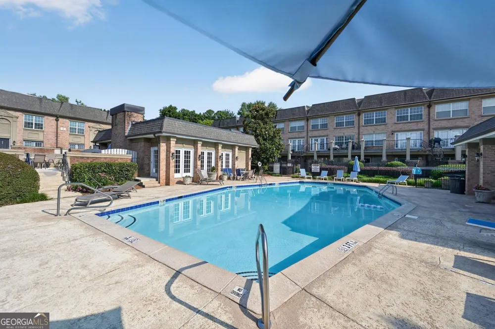 6980 Roswell RD Sandy Springs, GA 30328