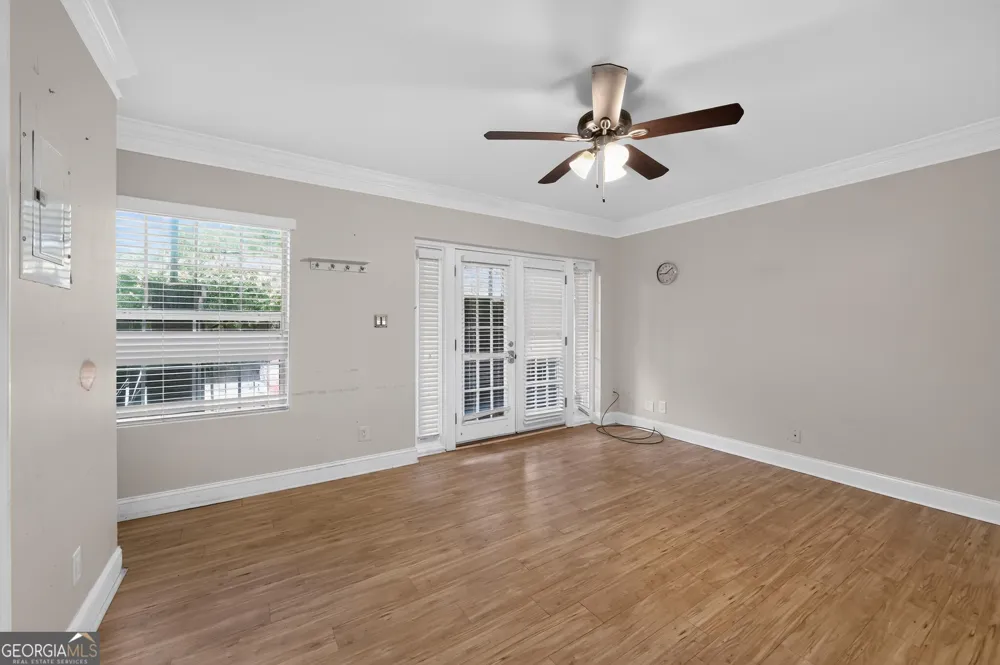 6980 Roswell RD Sandy Springs, GA 30328