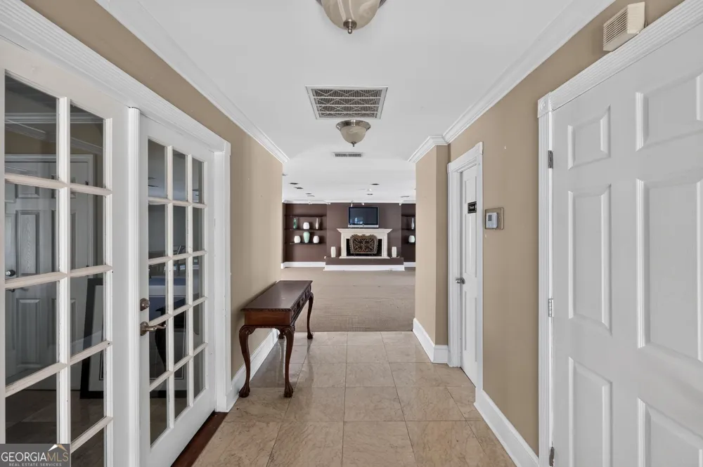 6980 Roswell RD Sandy Springs, GA 30328