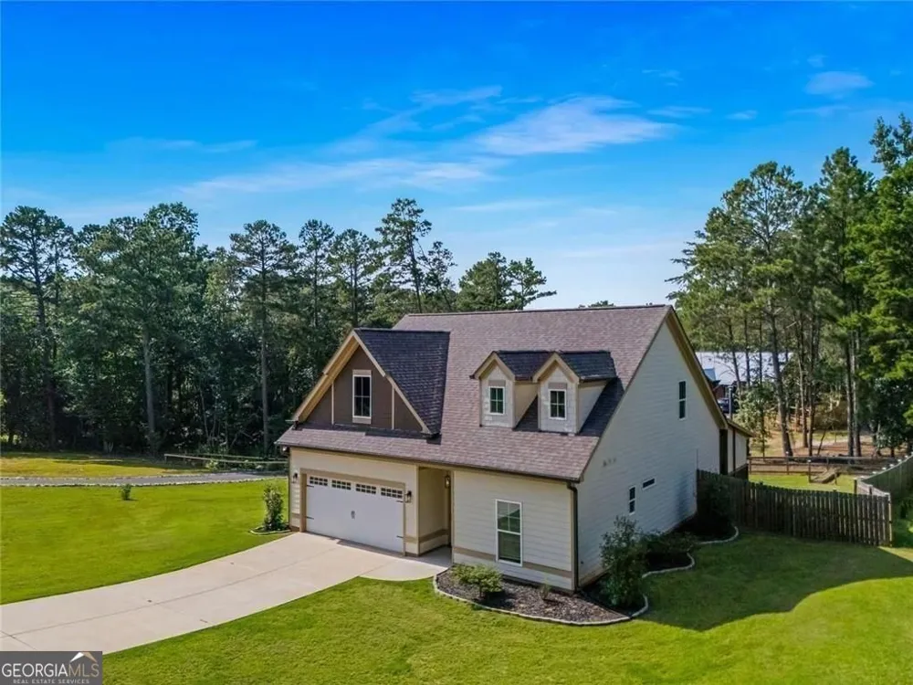 5466 Whitehall RD Lula, GA 30554