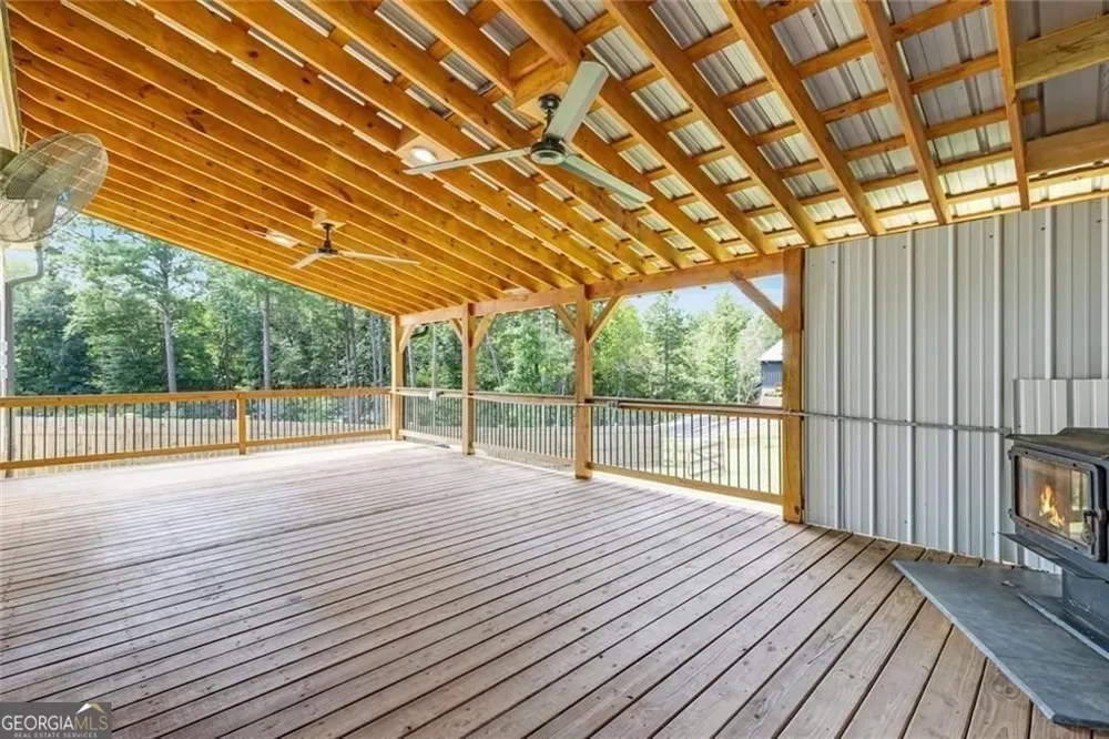 5466 Whitehall RD Lula, GA 30554