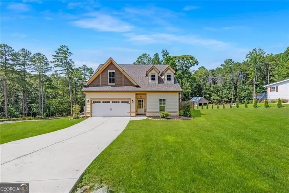 5466 Whitehall RD Lula, GA 30554