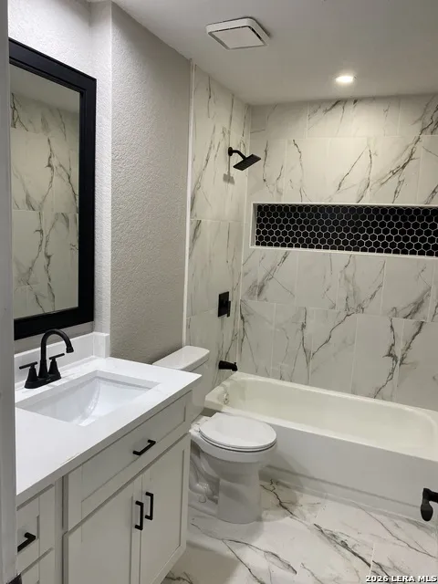1902 Creek Mountain St San Antonio, TX 78259