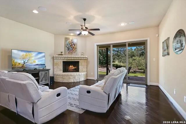 110 Liberty Bell Fischer, TX 78623