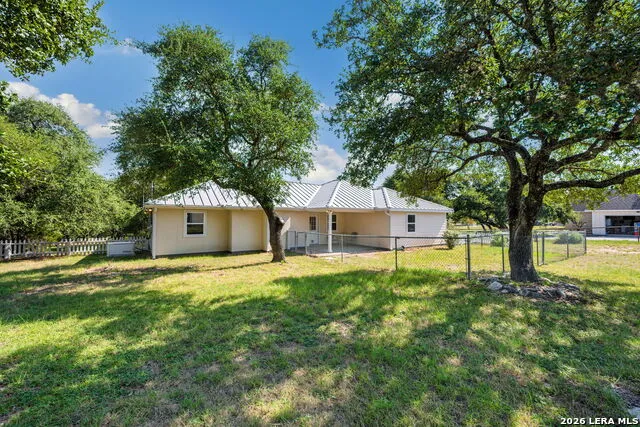 6247 Yorkshire Dr Spring Branch, TX 78070