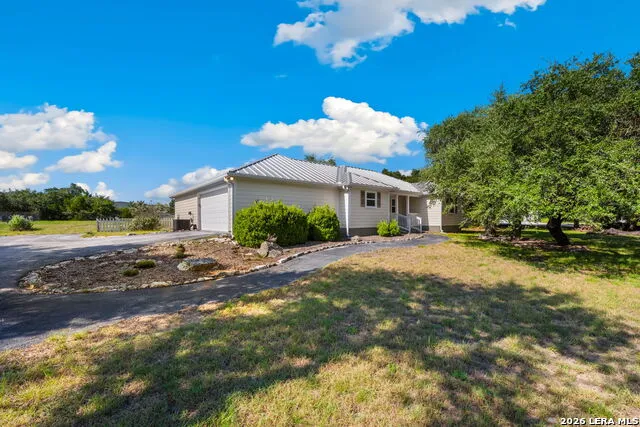 6247 Yorkshire Dr Spring Branch, TX 78070