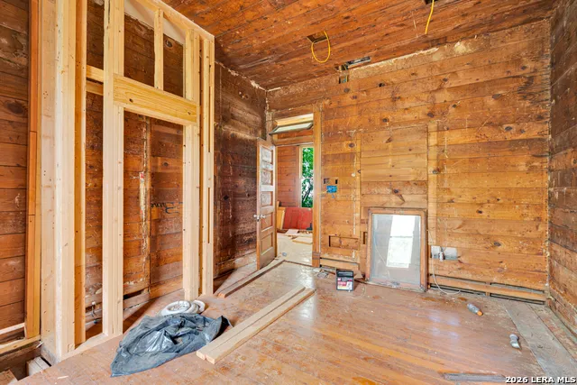 611 Mason San Antonio, TX 78208