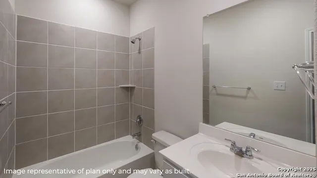 20611 Streamlet End San Antonio, TX 78266