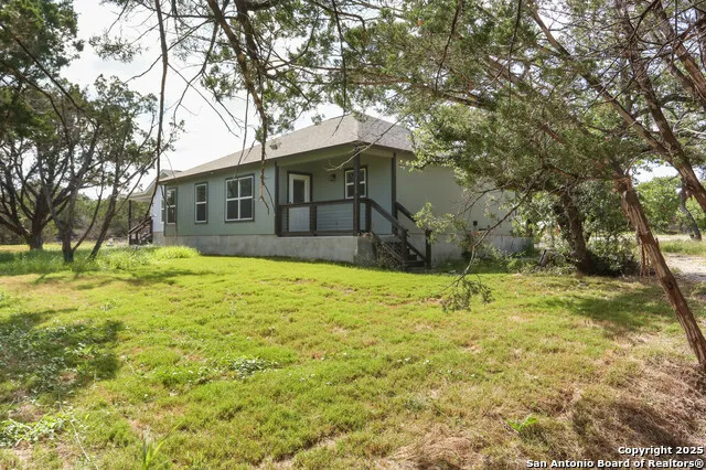 150 Hill Dr Spring Branch, TX 78070