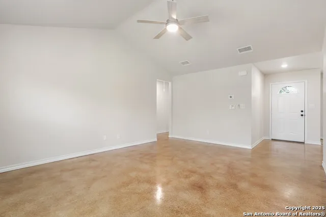 150 Hill Dr Spring Branch, TX 78070