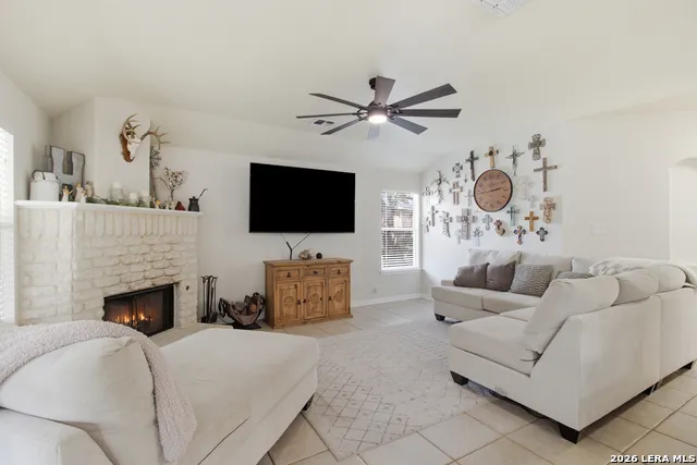 9311 Scotty Oaks Helotes, TX 78023