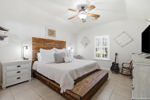 9311 Scotty Oaks Helotes, TX 78023
