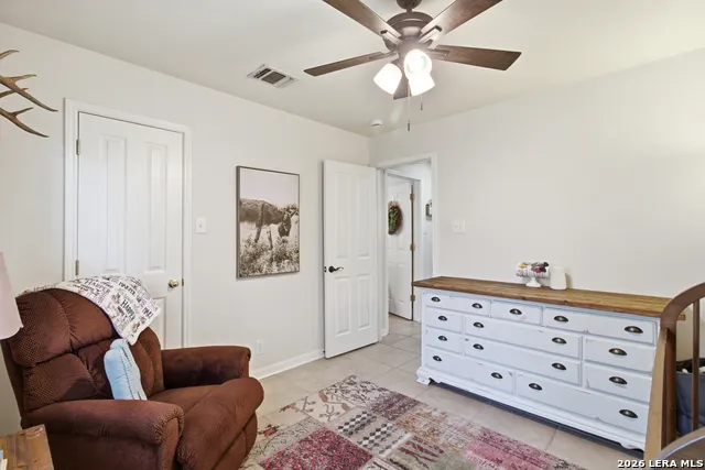 9311 Scotty Oaks Helotes, TX 78023