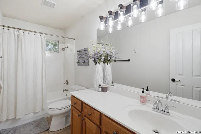 9311 Scotty Oaks Helotes, TX 78023