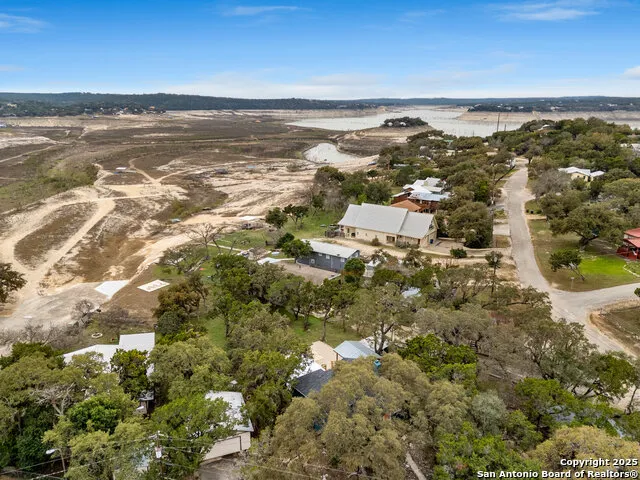 143 Park Dr Pipe Creek, TX 78063