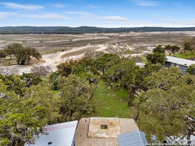 143 Park Dr Pipe Creek, TX 78063