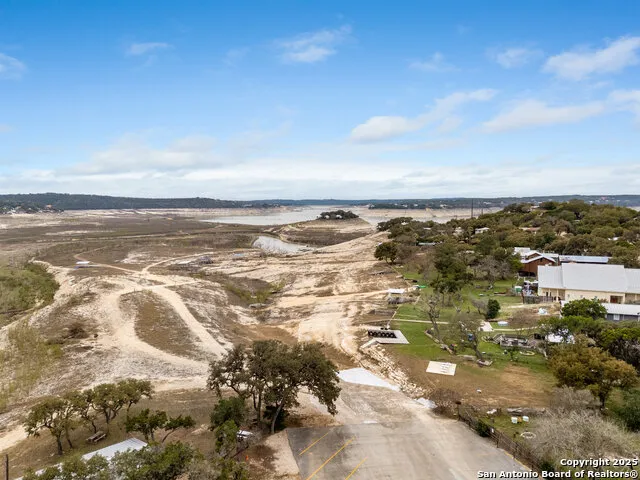143 Park Dr Pipe Creek, TX 78063
