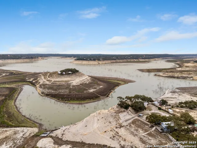 143 Park Dr Pipe Creek, TX 78063