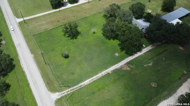 900 Graytown Rd St Hedwig, TX 78152