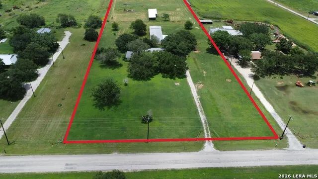 900 Graytown Rd St Hedwig, TX 78152