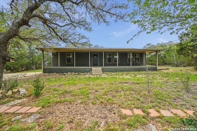 660 Possum Tree Fischer, TX 78623