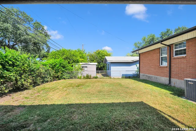 523 Freiling San Antonio, TX 78213