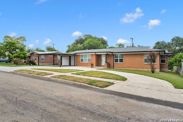 523 Freiling San Antonio, TX 78213