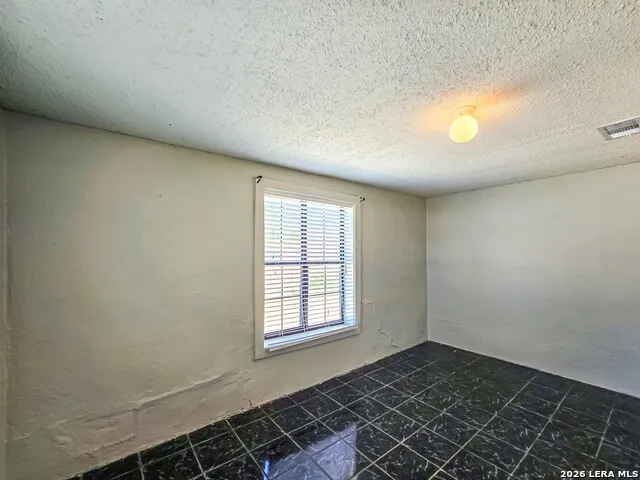 1524 Avenida Encuentro Eagle Pass, TX 78852