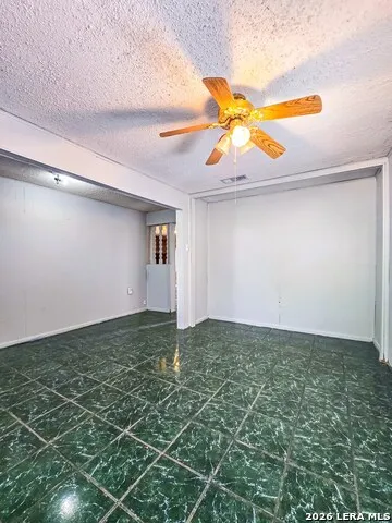 1524 Avenida Encuentro Eagle Pass, TX 78852