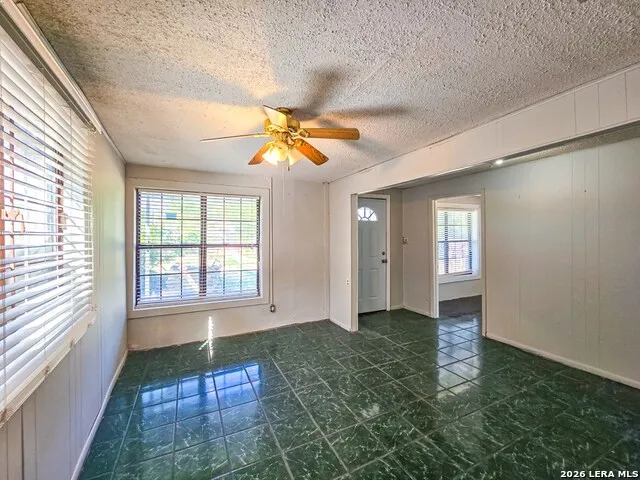 1524 Avenida Encuentro Eagle Pass, TX 78852