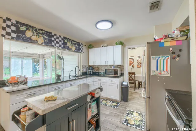 1151 S ELLISON DR San Antonio, TX 78245