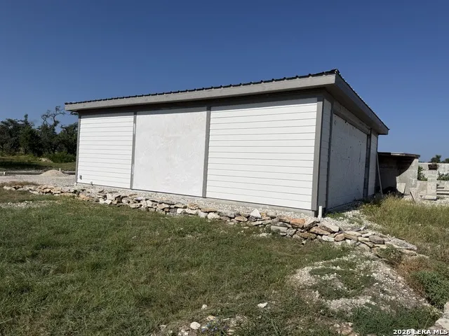 1775 Aviation Loop Fredericksburg, TX 78624