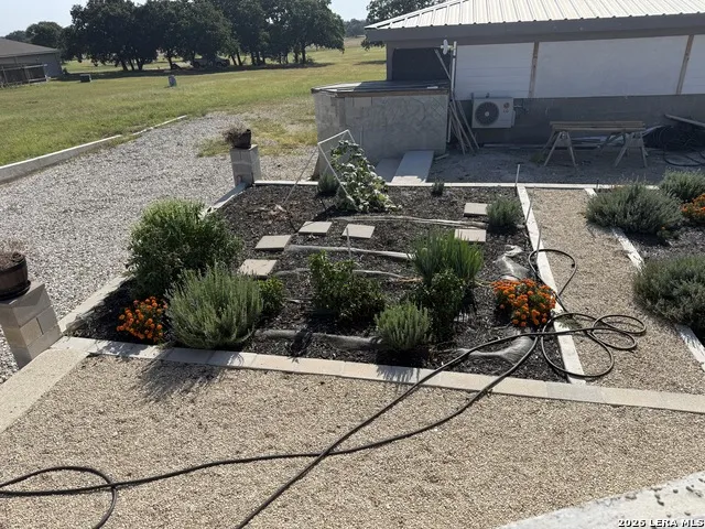 1775 Aviation Loop Fredericksburg, TX 78624
