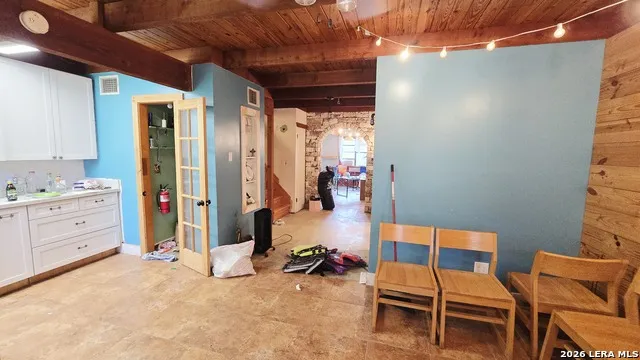 3230 LAMMERS ST Kerrville, TX 78028