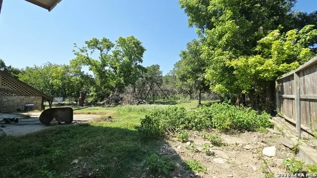 3230 LAMMERS ST Kerrville, TX 78028