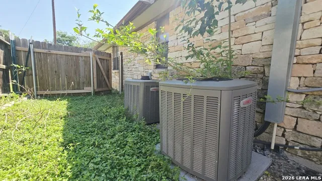 3230 LAMMERS ST Kerrville, TX 78028