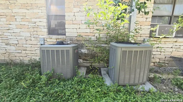 3230 LAMMERS ST Kerrville, TX 78028