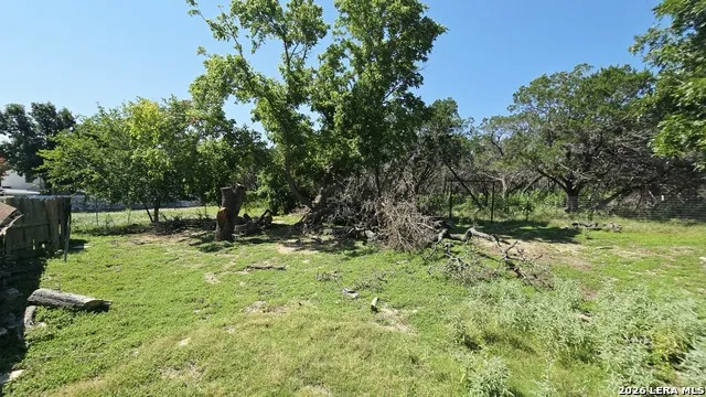 3230 LAMMERS ST Kerrville, TX 78028