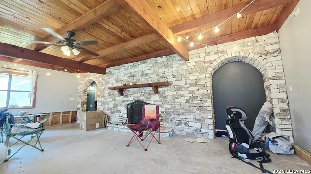 3230 LAMMERS ST Kerrville, TX 78028