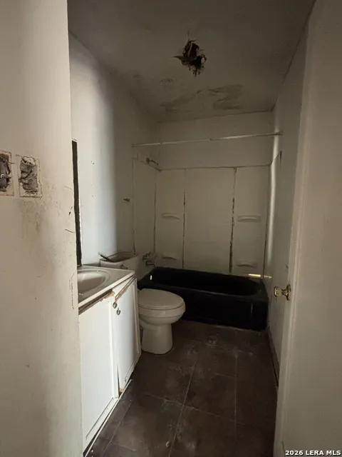 8903 PRAIRIE HILL ST San Antonio, TX 78211