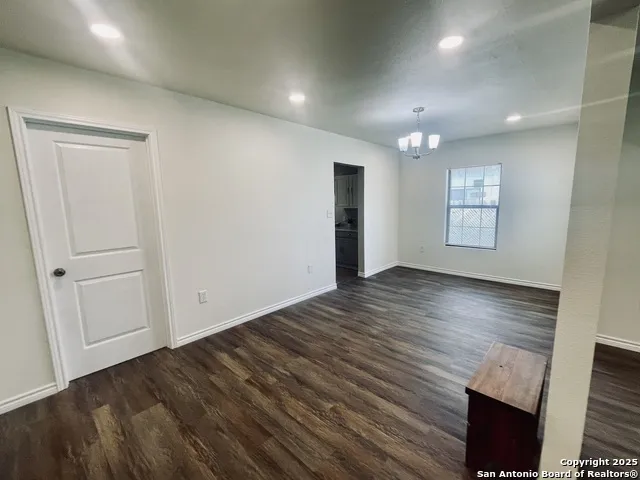 506 S 5th Carrizo Springs, TX 78834