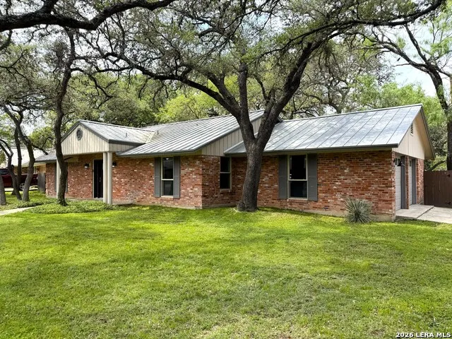 903 FABULOUS DR San Antonio, TX 78213