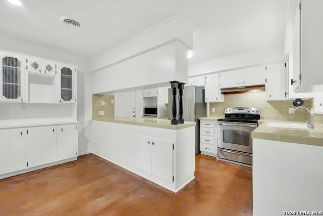 903 FABULOUS DR San Antonio, TX 78213