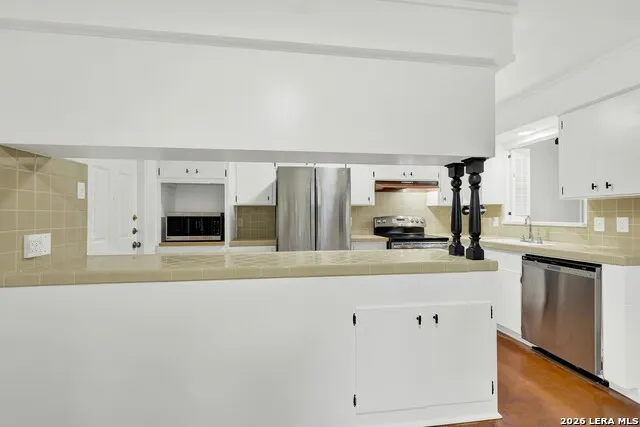 903 FABULOUS DR San Antonio, TX 78213