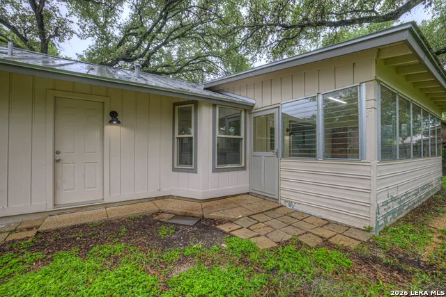 903 FABULOUS DR San Antonio, TX 78213